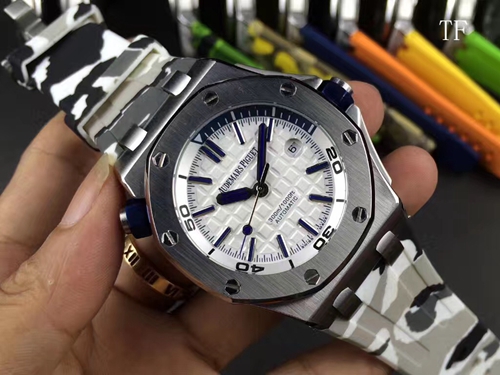 オーデマピゲ時計正面デザイン